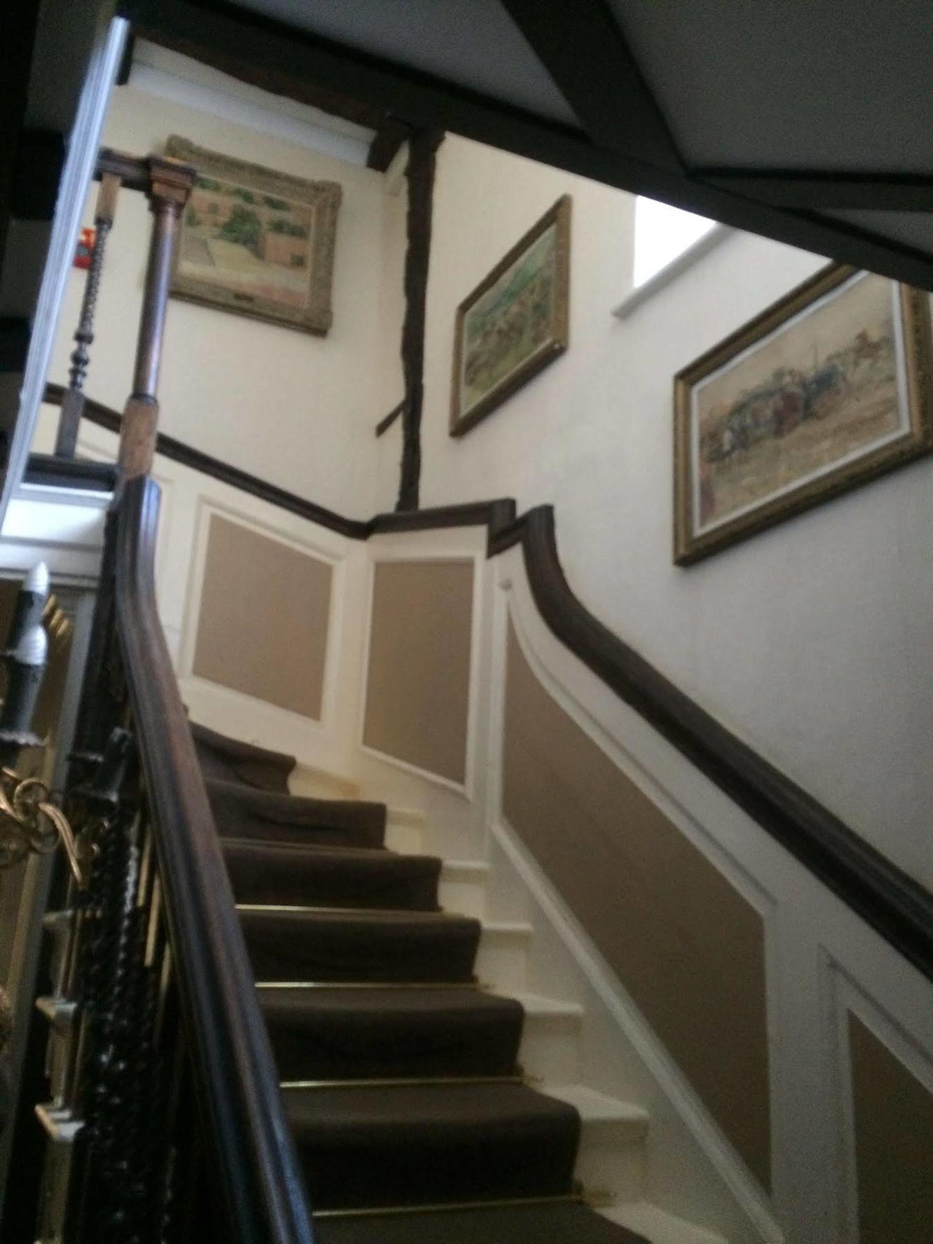 Harmondsworth Hall Guest House ウェストドライトン エクステリア 写真